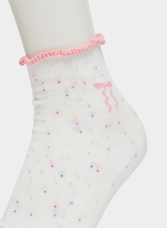 Styli Pack of 5 - White Crew Socks with Ruffle Trim - Image 2
